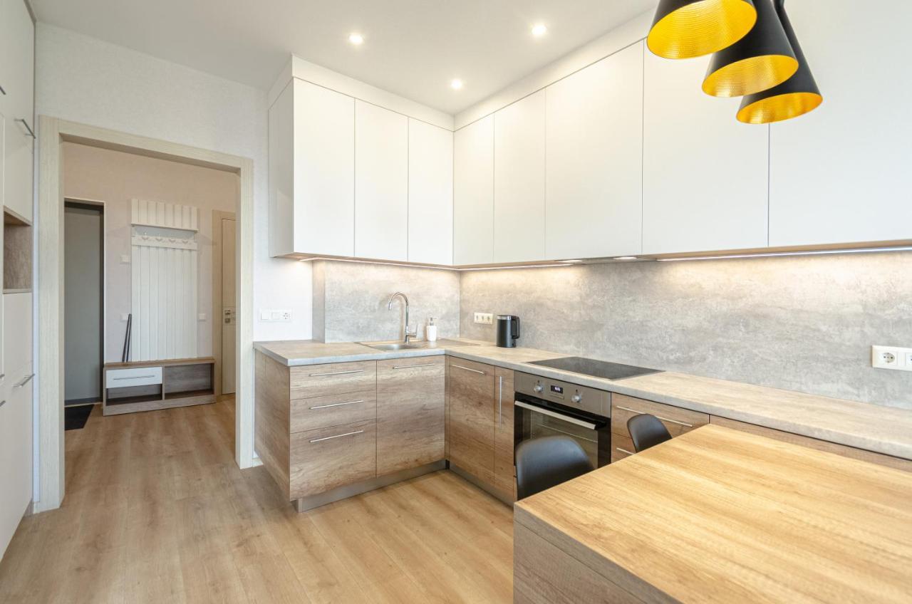 Petrovdom 5-25 In Cozy Apartment In Residential Complex "Beresteiskyi" Kiev Esterno foto