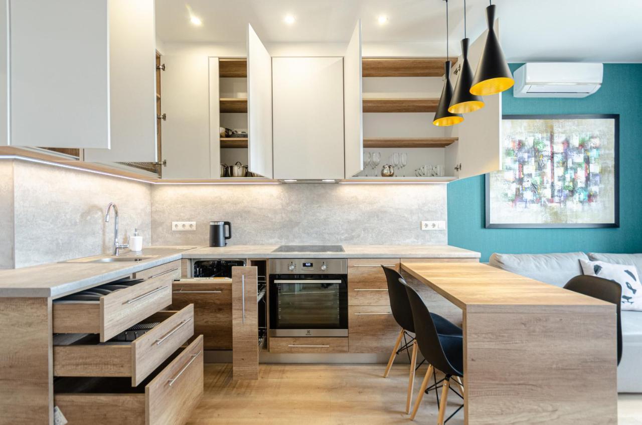Petrovdom 5-25 In Cozy Apartment In Residential Complex "Beresteiskyi" Kiev Esterno foto