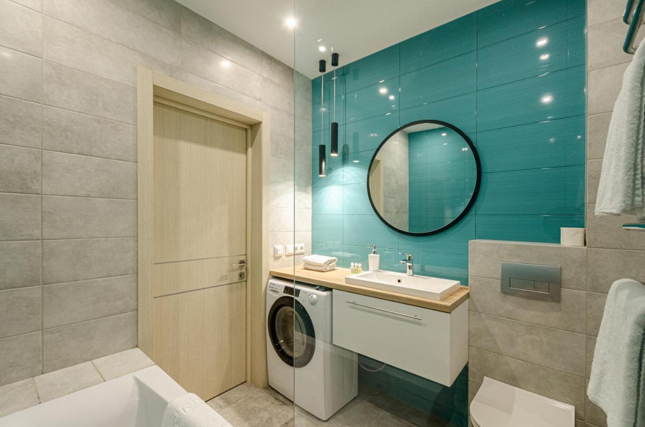 Petrovdom 5-25 In Cozy Apartment In Residential Complex "Beresteiskyi" Kiev Esterno foto