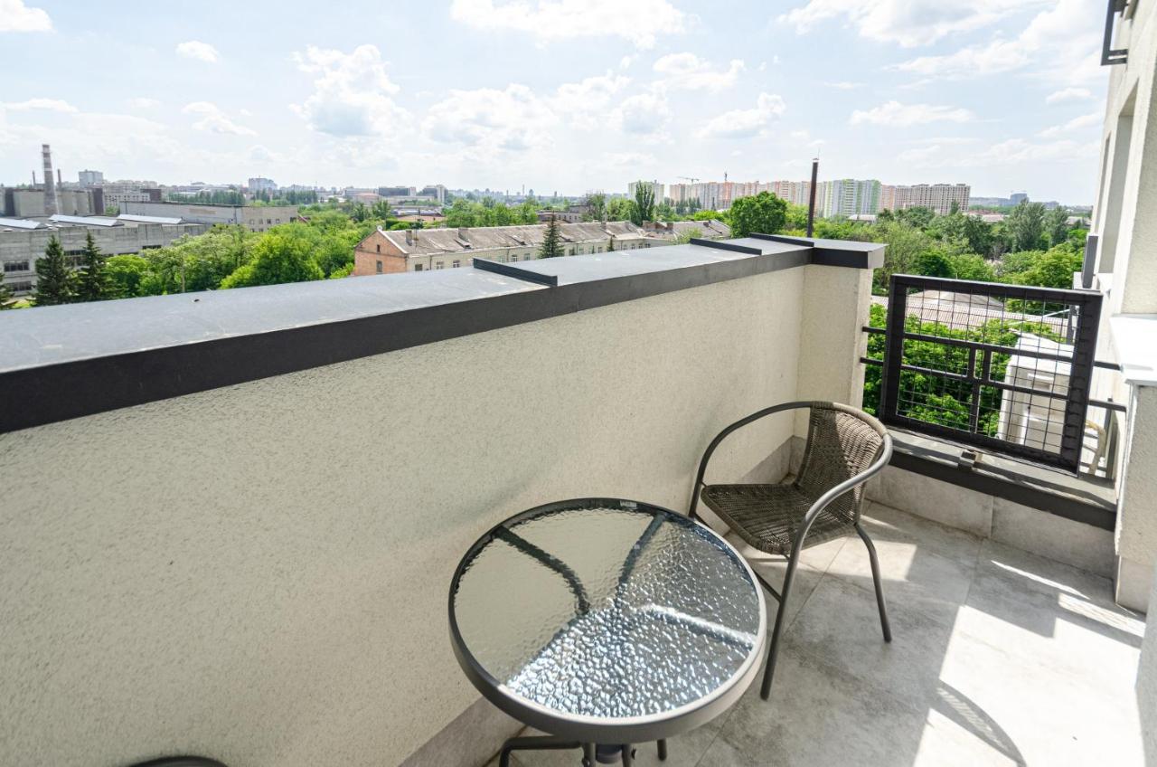 Petrovdom 5-25 In Cozy Apartment In Residential Complex "Beresteiskyi" Kiev Esterno foto