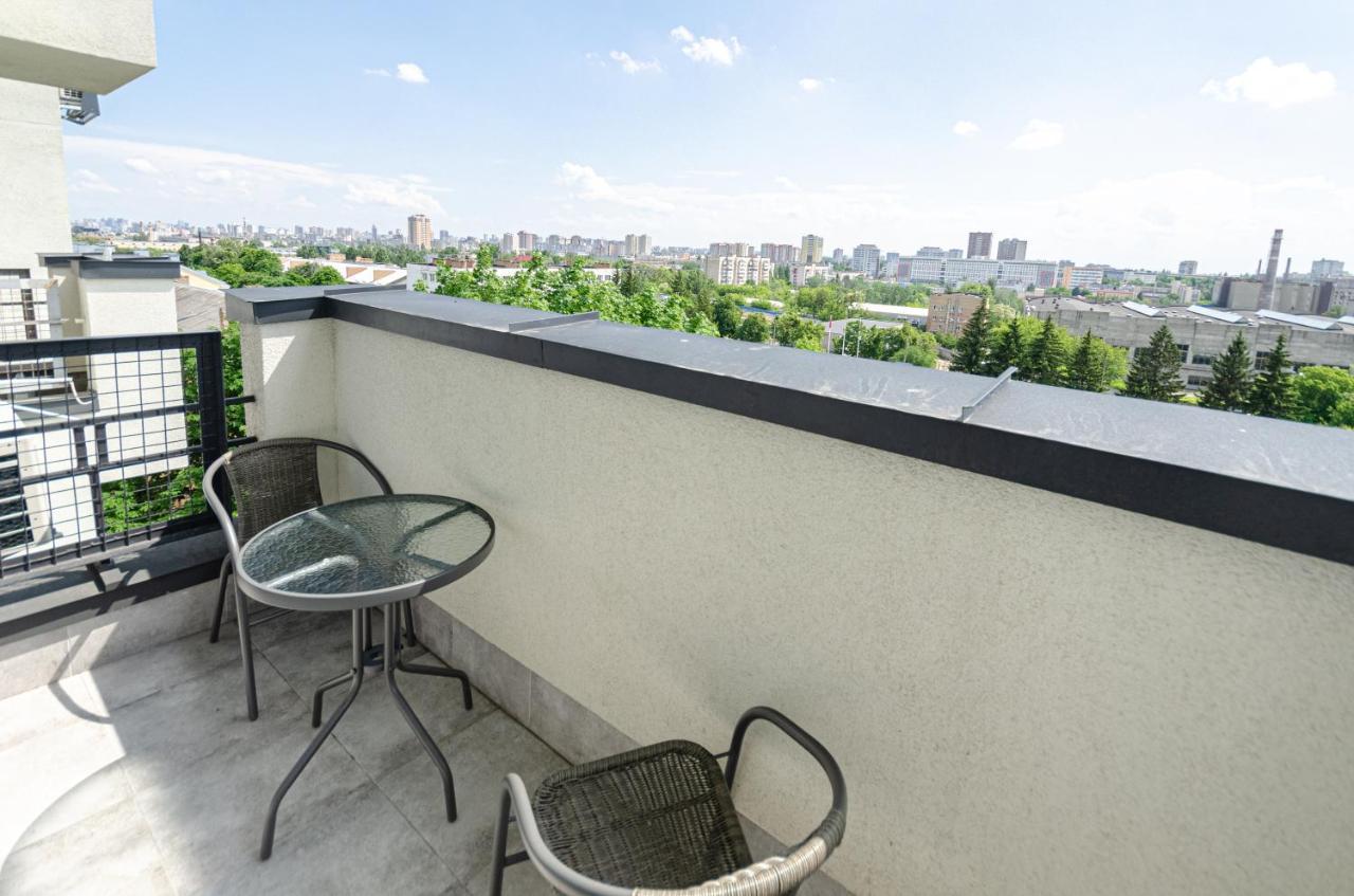 Petrovdom 5-25 In Cozy Apartment In Residential Complex "Beresteiskyi" Kiev Esterno foto